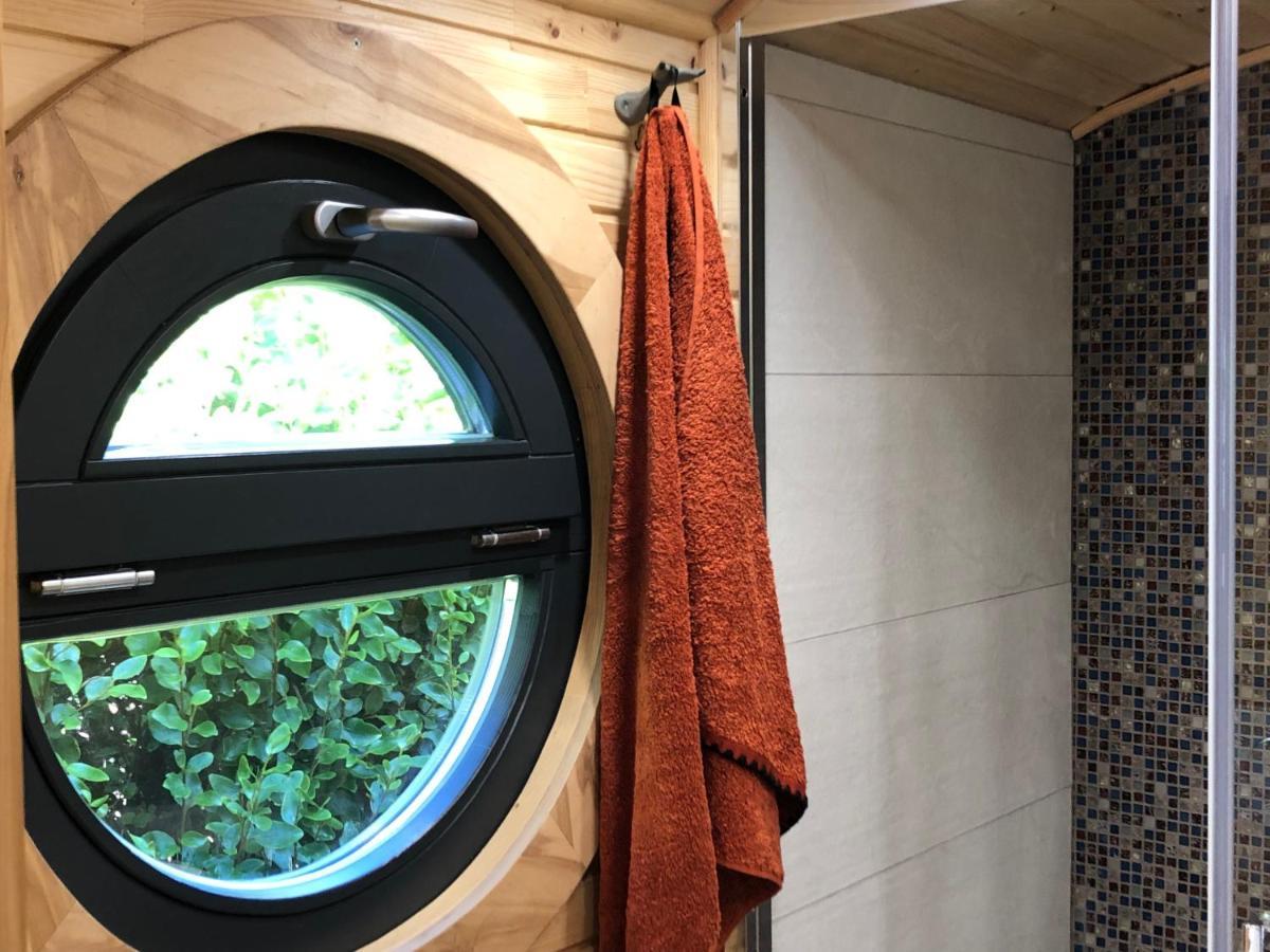 Roulotte Gites O Bien-Etre Massage Spa Sejour Bien-Etre En Hebergement Insolite Roulotte Karantez Ou En Gites Melon Ou Yock A 800 M Des Plages Maison D'Hote Drogou Porspoder Eksteriør bilde